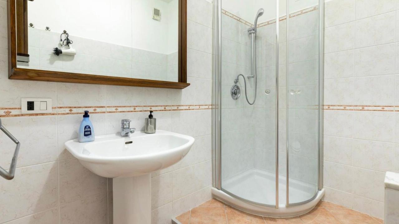 Villa Grace La Spezia Luaran gambar